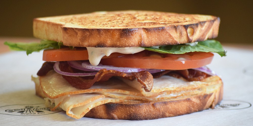 the sandwich lunch menu Temecula locals love